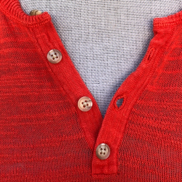 Armani exchange sweater .💓 - Picture 3 of 8